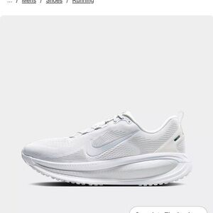 NIB Nike MEN'S NIKE VOMERO 18 RUNNING SHOES white white photon dust 10